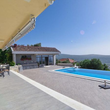 Verbalj Apartment With Swimming Pool Kotor Exterior photo